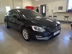 Svart Begagnad 2015 Volvo S60 Momentum Sedan | 165 000 kr (Marknadspris)