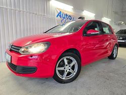 Röd Begagnad 2011 VW Golf VII Halvkombi | 64 900 kr (Marknadspris)