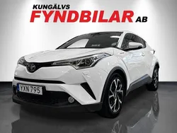 Vit Begagnad 2017 Toyota C-HR Active SUV | 184 900 kr (Marknadspris)
