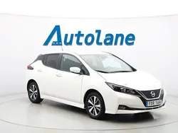 Vit Begagnad 2020 Nissan Leaf Acenta Halvkombi | 169 900 kr (Marknadspris)