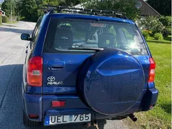 Blå Begagnad 2003 Toyota RAV4 SUV | 36 000 kr (Bra pris)
