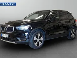 Svart Begagnad 2020 Volvo XC40 Momentum SUV | 339 900 kr (Bra pris)