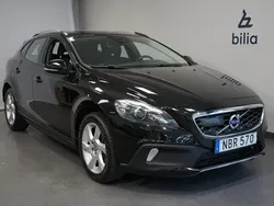 Svart Begagnad 2016 Volvo V40 CC Business Edition Kombi | 169 900 kr (Marknadspris)
