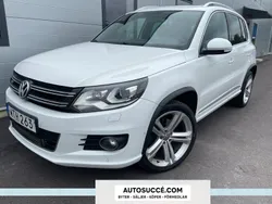 Vit Begagnad 2014 VW Tiguan Sportline SUV | 129 900 kr (Marknadspris)