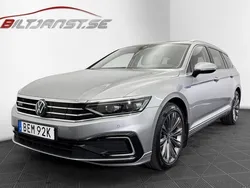 Silver Begagnad 2023 VW Passat GTE Kombi | 369 900 kr (Lite dyr)