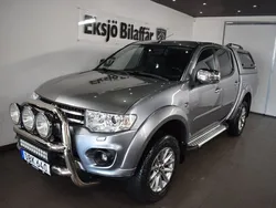 Grå (grå metallic) Begagnad 2015 Mitsubishi L200 Pickup | 149 500 kr (Marknadspris)