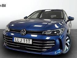 Blå Begagnad 2024 VW Passat Kombi | 349 900 kr (Dyr)