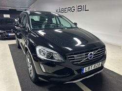 Svart Begagnad 2015 Volvo XC60 Ocean Race SUV | 139 900 kr (Marknadspris)