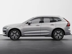 Silver Ny 2024 Volvo XC60 Core SUV | 589 900 kr (Marknadspris)