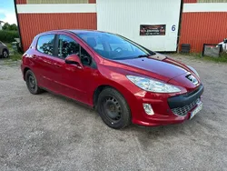 Röd Begagnad 2010 Peugeot 308 Halvkombi | 21 900 kr (Superpris)