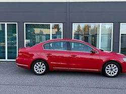 Röd Begagnad 2012 VW Passat GT Sedan | 89 400 kr (Marknadspris)