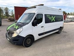 Vit Begagnad 2015 Renault Master Van | 70 000 kr
