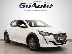 Vit Begagnad 2021 Peugeot e-208 Active Halvkombi | 174 500 kr (Marknadspris)