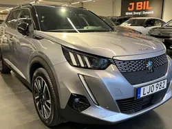 Grå Begagnad 2021 Peugeot e-2008 GTi SUV | 204 900 kr (Marknadspris)