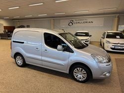 Silver (silvermetallic) Begagnad 2015 Citroën Berlingo Propack Edition Minibuss | 59 000 kr (Bra pris)