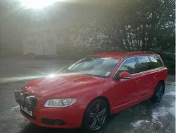 Röd Begagnad 2013 Volvo V70 Momentum Kombi | 70 000 kr (Superpris)