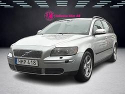 Ljusgrå Begagnad 2007 Volvo V50 Kinetic Kombi | 23 900 kr (Dyr)