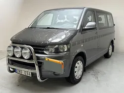 Grå Begagnad 2013 VW Caravelle Minibuss | 150 000 kr (Superpris)
