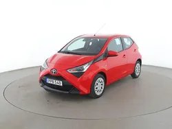 Röd Begagnad 2020 Toyota Aygo X-play Halvkombi | 119 000 kr (Marknadspris)