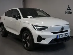 Vit Begagnad 2023 Volvo EC40 Plus SUV | 379 900 kr (Marknadspris)