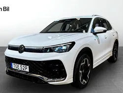 Vit Begagnad 2025 VW Tiguan R-line SUV | 489 900 kr (Lite dyr)