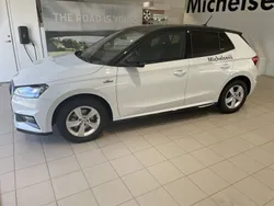 Vit Begagnad 2023 Skoda Fabia Monte Carlo Halvkombi | 249 000 kr (Lite dyr)