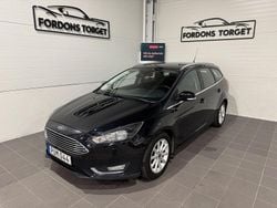 Svart Begagnad 2015 Ford Focus Titanium Kombi | 49 900 kr (Bra pris)