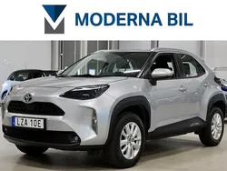 Silver Begagnad 2022 Toyota Yaris Cross Active SUV | 259 700 kr (Marknadspris)