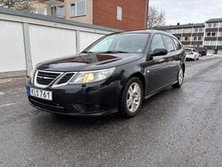 Svart metallic Begagnad 2008 Saab 9-3 Kombi | 35 000 kr (Bra pris)