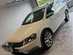 Vit Begagnad 2015 VW Passat Alltrack Kombi | 125 000 kr (Marknadspris)