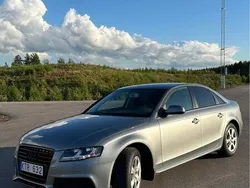 Grå Begagnad 2011 Audi A4 Sedan | 84 500 kr (Marknadspris)