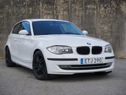 Vit Begagnad 2008 BMW 118 Advantage Halvkombi | 44 900 kr (Marknadspris)