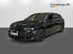 Svart metallic Begagnad 2022 Opel Astra Halvkombi | 249 500 kr (Marknadspris)