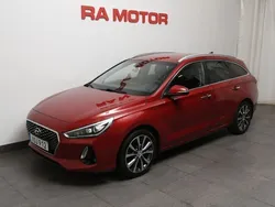 Röd (fiery red metallic ) Begagnad 2017 Hyundai i30 Premium Kombi | 159 900 kr (Lite dyr)