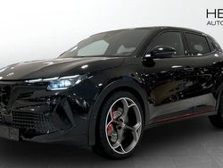 Svart Begagnad 2024 Alfa Romeo Junior Veloce SUV | 389 900 kr