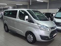 Grå Begagnad 2015 Ford Tourneo Custom Van | 169 900 kr (Bra pris)