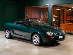 Grön Begagnad 1996 MG F Cab | 139 900 kr