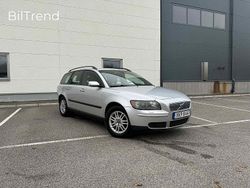 Ljusgrå Begagnad 2005 Volvo V50 Kombi | 29 900 kr (Marknadspris)