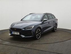 Grå (magnetic tech metallic) Begagnad 2024 Cupra Leon VZ Kombi | 329 000 kr (Marknadspris)