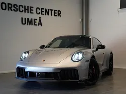 Ny 2025 Porsche 911 Carrera 4 GTS Sportkupé | 2 268 900 kr