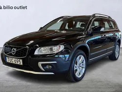 Svart Begagnad 2016 Volvo XC70 Momentum SUV | 184 900 kr (Marknadspris)
