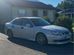 Silver Begagnad 2005 Saab 9-3 Aero Sedan | 44 000 kr (Lite dyr)
