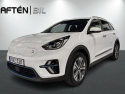 Vit Begagnad 2022 Kia e-Niro Advance SUV | 289 800 kr (Marknadspris)