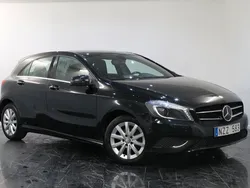 Svart Begagnad 2013 Mercedes A180 Style Halvkombi | 144 900 kr (Marknadspris)