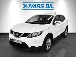 Vit Begagnad 2017 Nissan Qashqai SUV | 114 900 kr (Superpris)