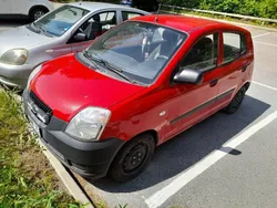 Röd Begagnad 2006 Kia Picanto LX Halvkombi | 10 000 kr