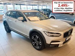 Silver Begagnad 2017 Volvo V90 CC Momentum Kombi | 299 000 kr (Lite dyr)