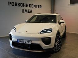 Vit Ny 2025 Porsche Macan SUV | 1 165 500 kr (Bra pris)