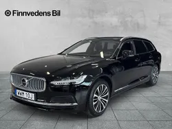 Svart Begagnad 2022 Volvo V90 Core Kombi | 399 000 kr (Marknadspris)