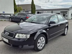 Svart Begagnad 2002 Audi A4 Sedan | 17 900 kr (Marknadspris)